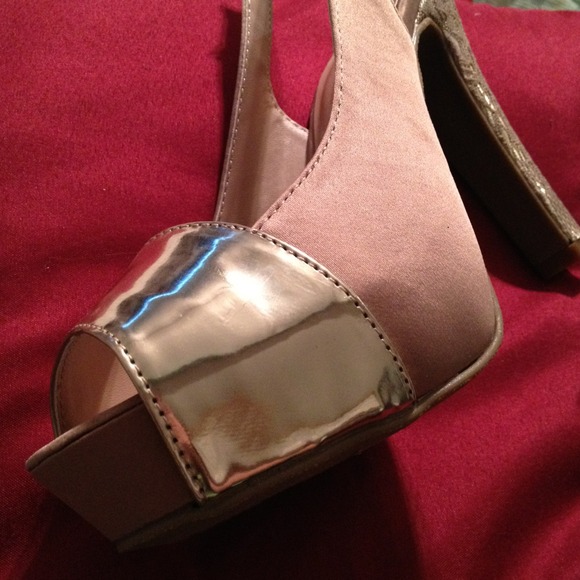 ❌RETURNED❌ Lacy Affair Peep-Toe Cap-Toe Heels - Picture 3 of 3