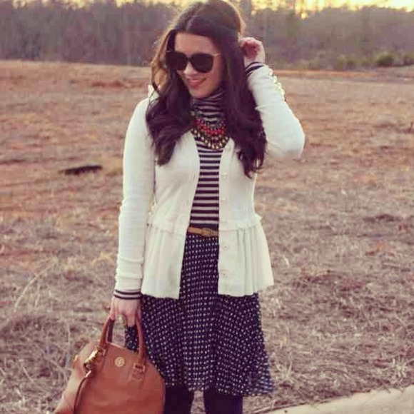 SOLD. Forever 21 polka dot skirt