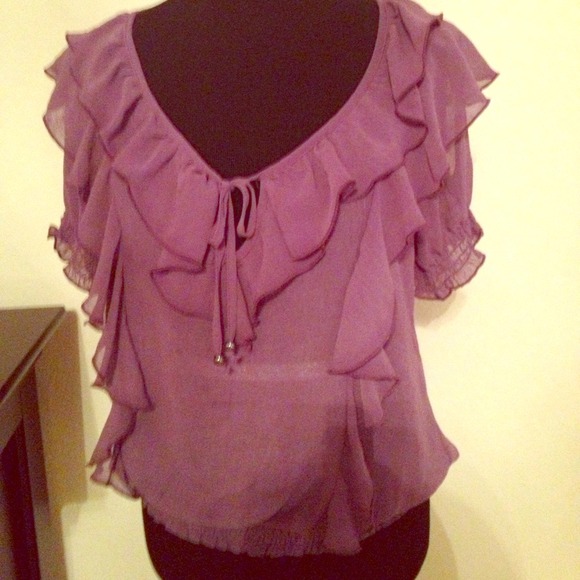 🔴SOLD🔴🎀Dressy chiffon top🎀