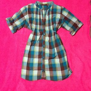 **Reserve /bundle** Button up dress & long shirt