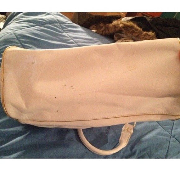 Beyonce's Deréon white summer bag - Picture 4 of 4