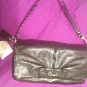 🚫SOLD🚫⬇REDUCED Coach Ashley Clutch