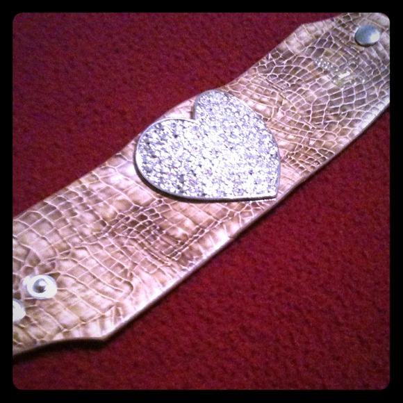 Guess cuff bracelet