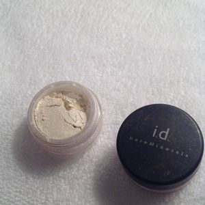 Bare minerals eyeshadow