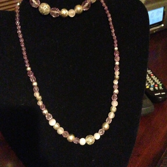 Purple/white/silver beaded necklace/bracelet set