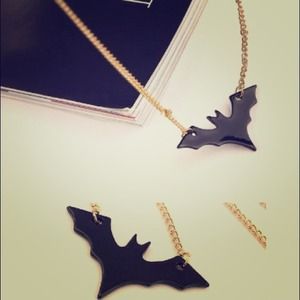 **Classic Black Batman Necklace**
