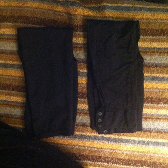 Black Capri leggings