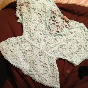 Lace turquoise top