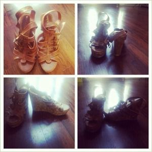 *RESERVED!* Brown Strap Wedges!