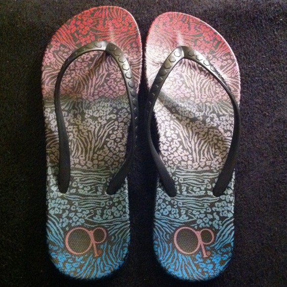 Flip flops
