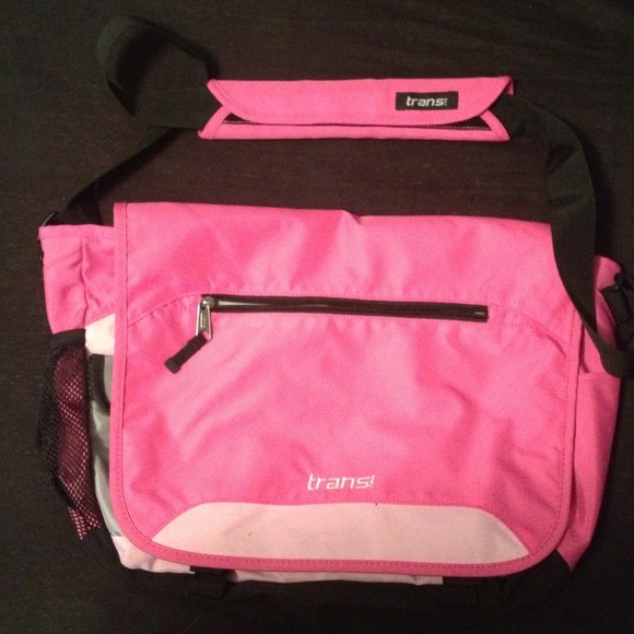 🌸RESERVED🌸Pink messenger bag