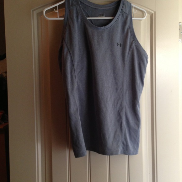 🍀Under armour ladies workout tank🍀
