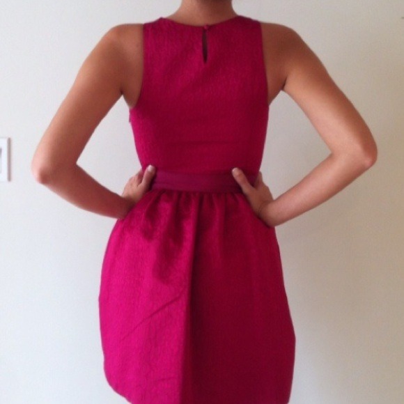 Pink short party dress - Picture 2 of 2