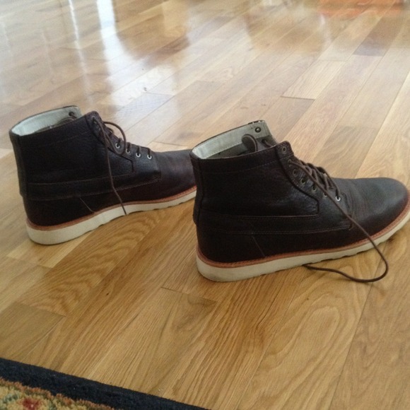 Vans OTW BOOTS ( high) - Picture 2 of 3