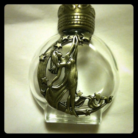 ⭐TRADED⭐Perfume Splash Bottle - Refillable - Picture 1 of 4