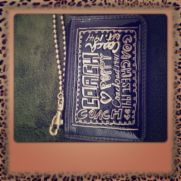 Coach poppy ID card holder