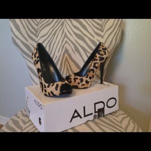 🚫Reduced🚫 ALDO Leopard Print Heels