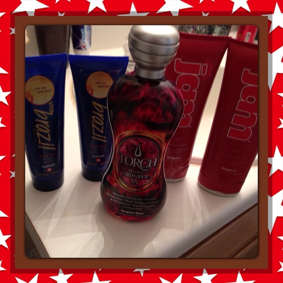 5 bottles of tanning lotion.