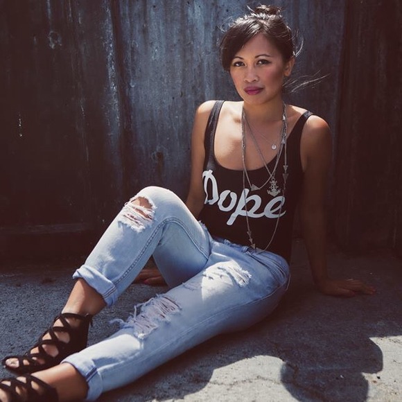 Meet your Posher, Jess! - Picture 8 of 8