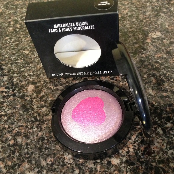 💄 SOLD 💄Mineralize Mac Blush