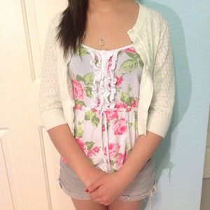 White Patterned Cropped Cardigan