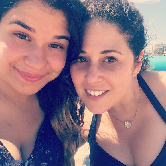 💖Meet the seller💖 - Picture 6 of 8