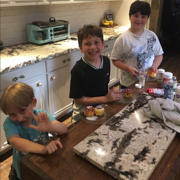 💖Meet the seller💖 - Picture 7 of 8