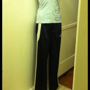 🎉🎉SOLD🎉🎉PUMA never worn exercise pent