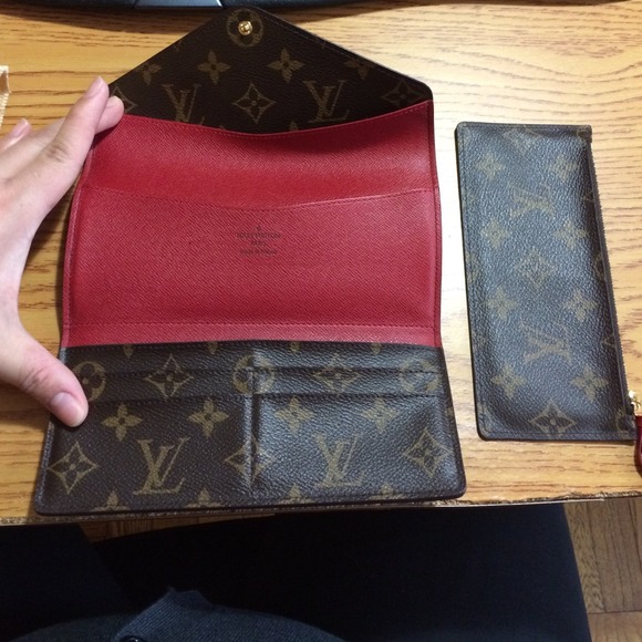 🚫SOLD🚫Louis Vuitton Josephine Wallet - Picture 3 of 3