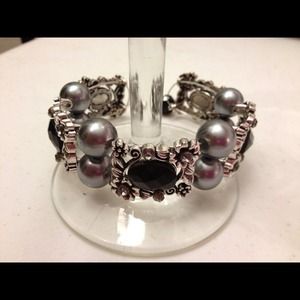 Handmade bangle bracelet pearls and crystals