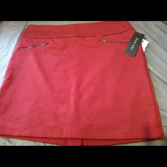 Dresses & Skirts - Bundle (Skirt $10 & Shirt $4)