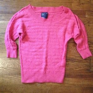 Pink quarter sleeve sweater