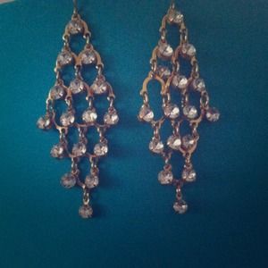 Chandelier earrings