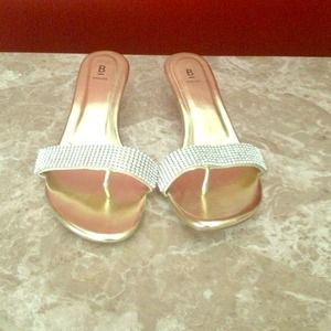 Bakers Shoes Golden Sandle