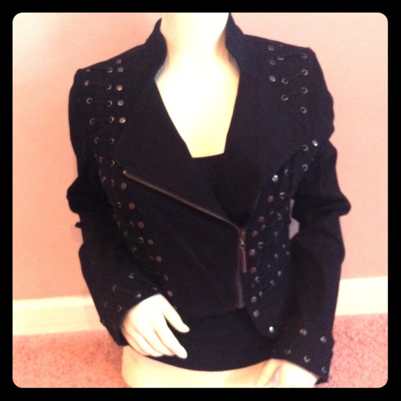 black zipper jacket