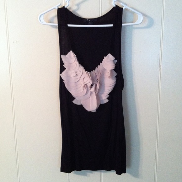 Forever 21 black and blush ruffle tank L - Picture 1 of 4