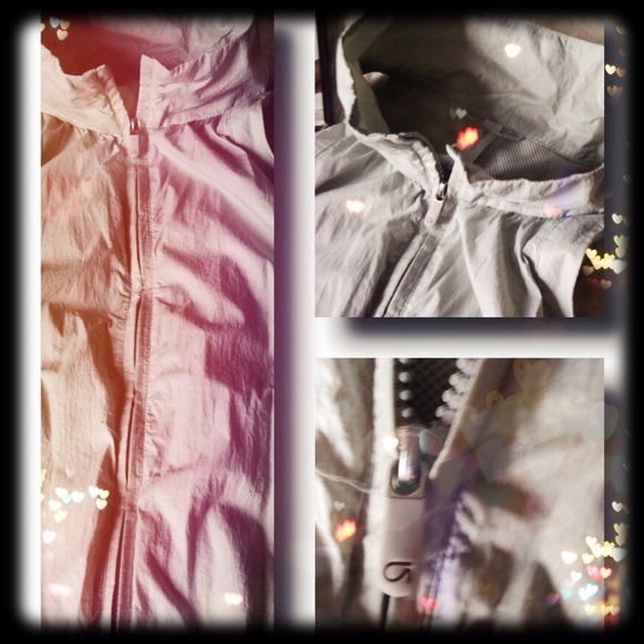 CLOSING SALE Gap Body Jacket-Fitness/Rain - Picture 3 of 4