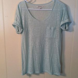 SOLD!! Banana Republic textured sheer tee M