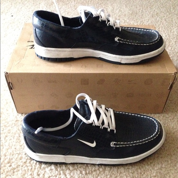 🚫SOLD🚫Nike Mad Jibe boat shoes