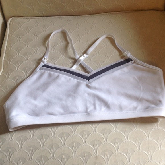 SOLD!!! Lululemon sports bra size 10