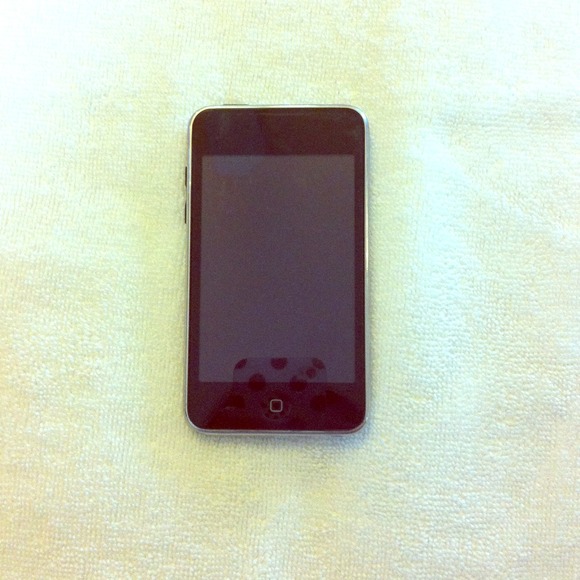 Itouch 3rd generation 8gb
