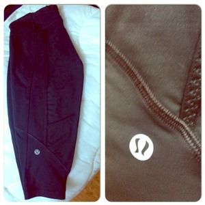 Lululemon Athletica work out pants 💜traded💜