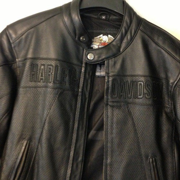 ON HOLD FOR SAMBORAMBO! Authentic HarleyJacket! 👍