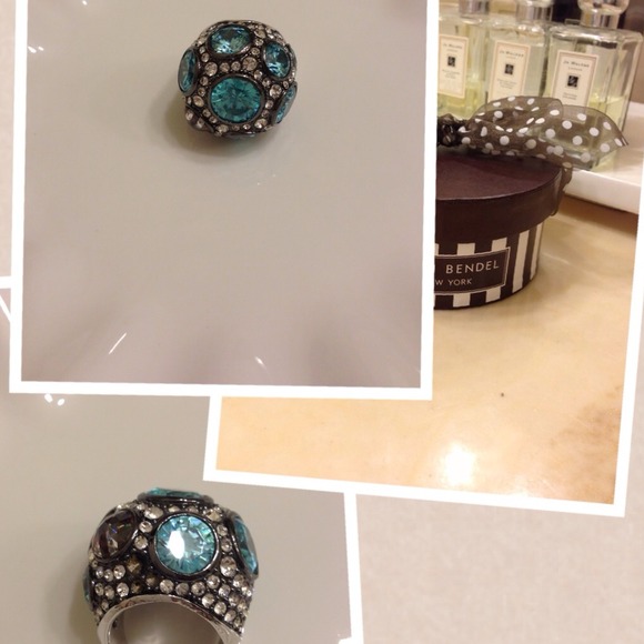 Henri Bendel Jewelry - ❤Henri Bendel Debutante Jumbo Ring