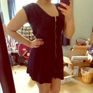 Navy blue dress with zipper in Front