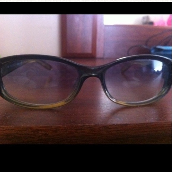 ✳REDUCED✳Authentic gucci optyl glasses