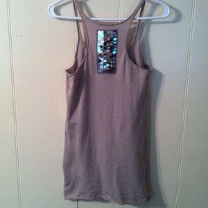 SOLD!! Gap tank. M