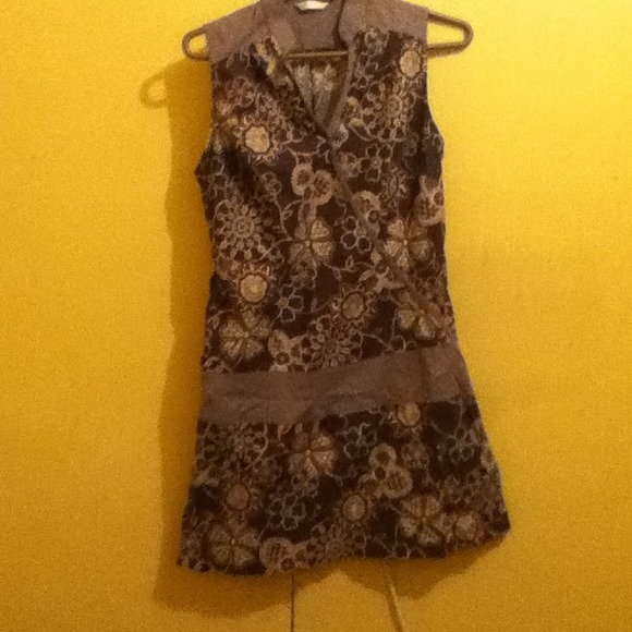 Promod designed top(wear with leggings)