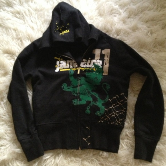 🍃🐤Puma Cutest Hoodie ever - Picture 1 of 2