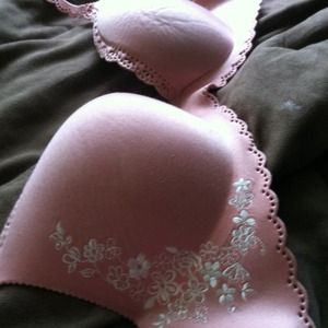 Victoria's Secret angels bra:) 36b